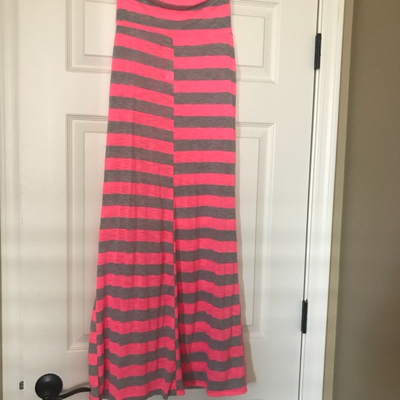 Maxi skirt - Picture 2 of 3